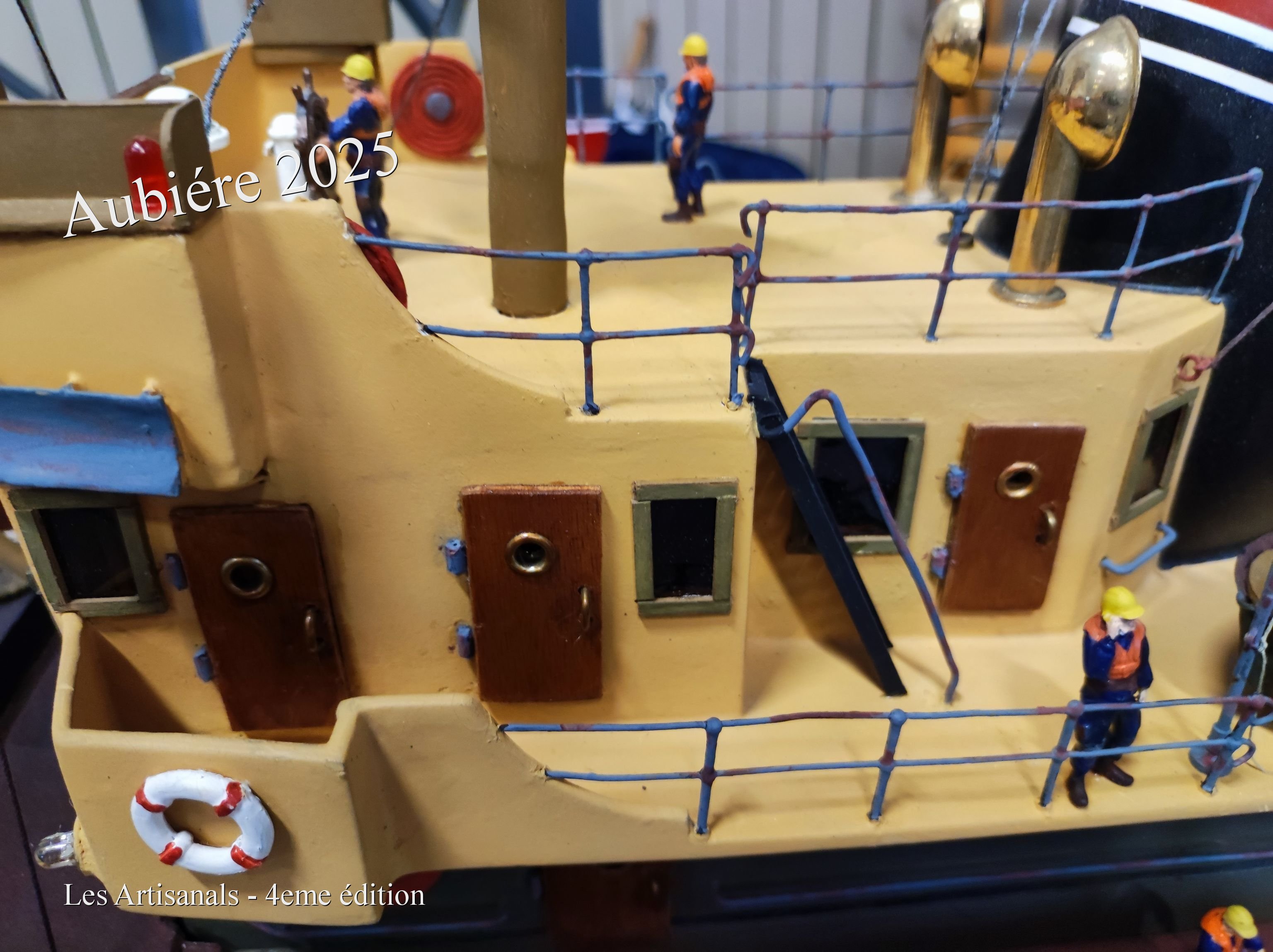 Bateau Remorqueur 2.jpg